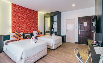 icheck inn chill patong