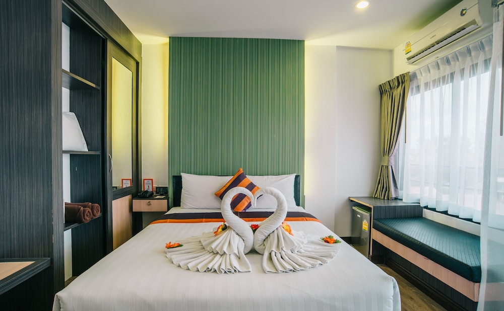 icheck inn chill patong