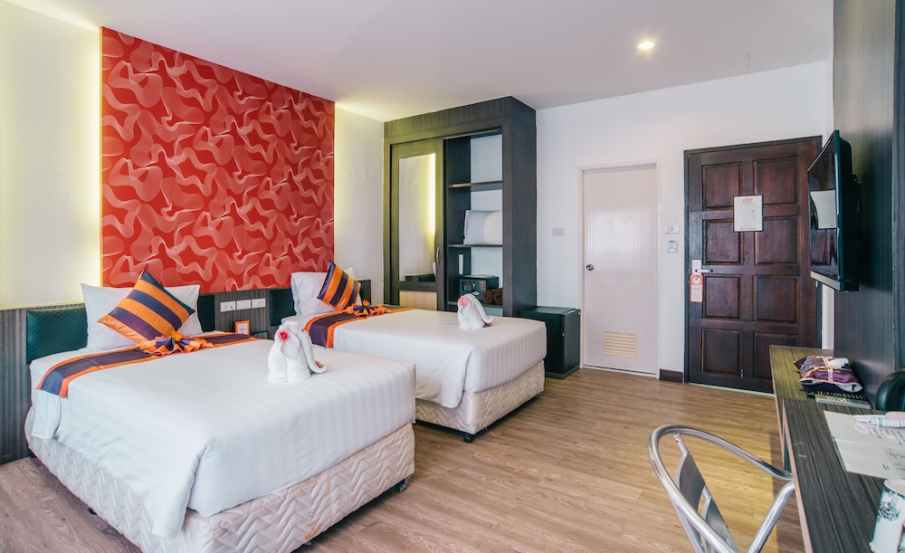 icheck inn chill patong