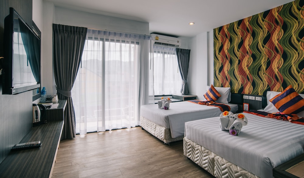 icheck inn chill patong