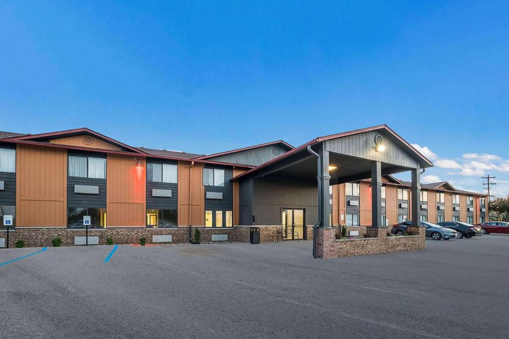 red roof inn marston