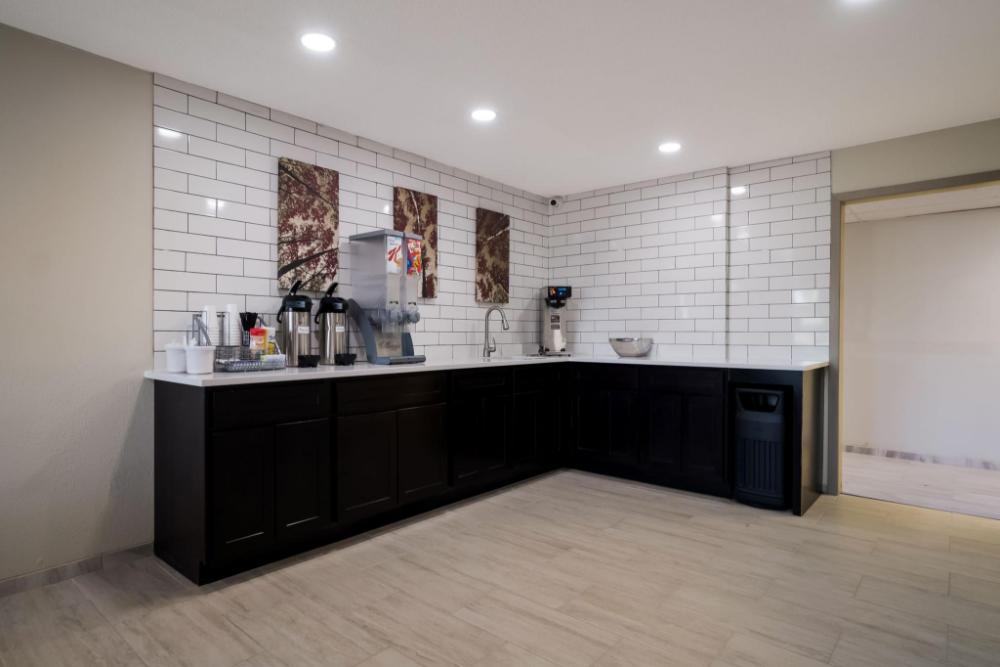 red roof inn marston