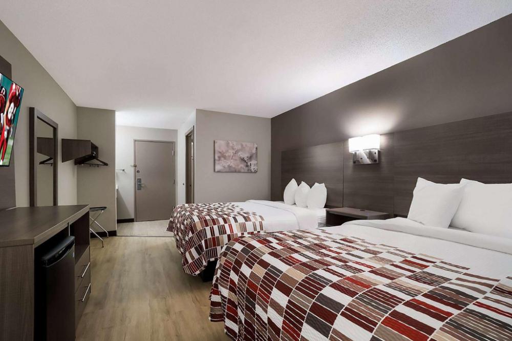 red roof inn marston