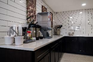 red roof inn marston