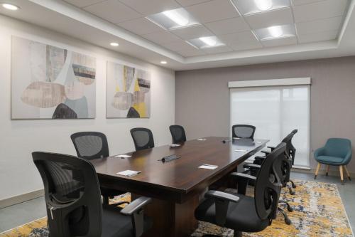 towneplace suites by marriott new philadelphia