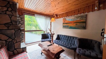 abant zumrut dag evi