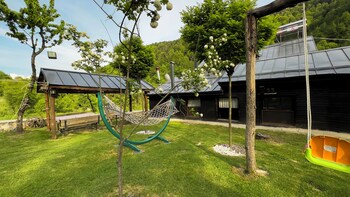 abant zumrut dag evi