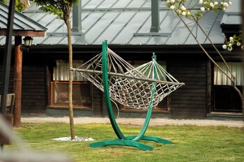 abant zumrut dag evi