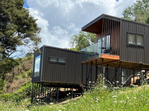 hidden valley waiheke