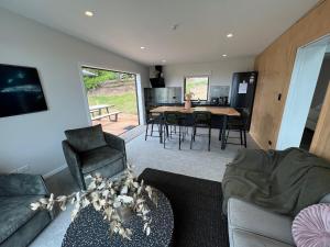 hidden valley waiheke