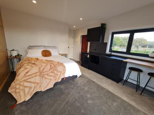 hidden valley waiheke