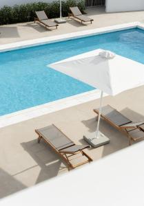 tzanis resort