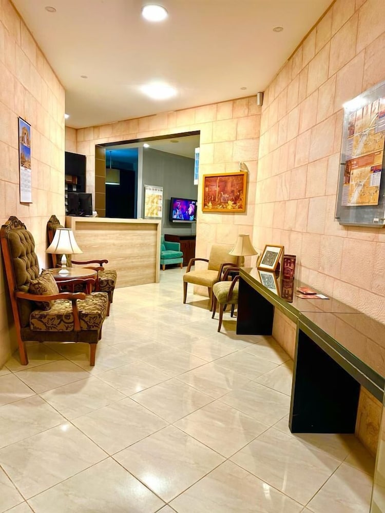 petra town check inn