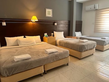 petra town check inn