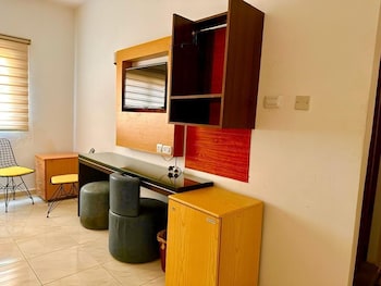 petra town check inn