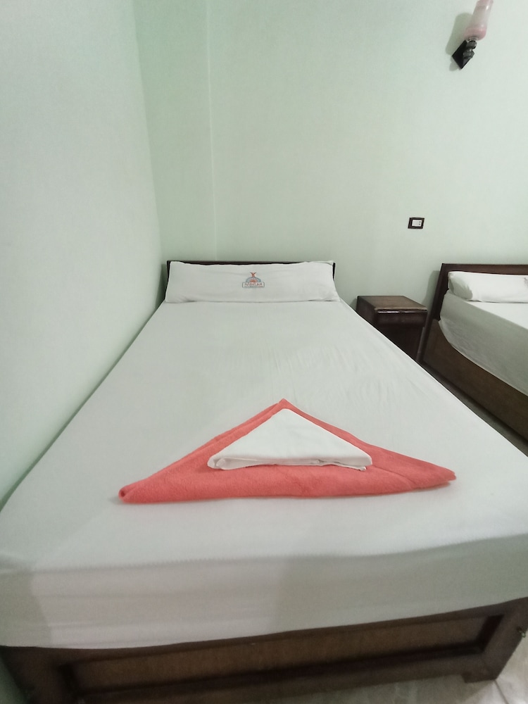 al manara hostel siwa oasis