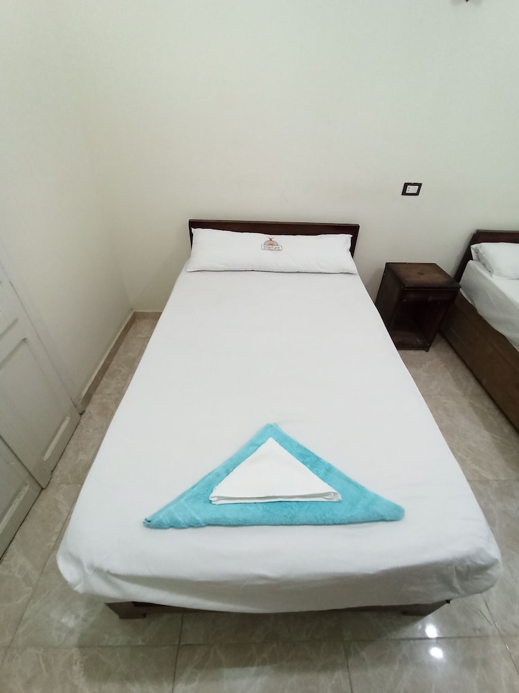 al manara hostel siwa oasis