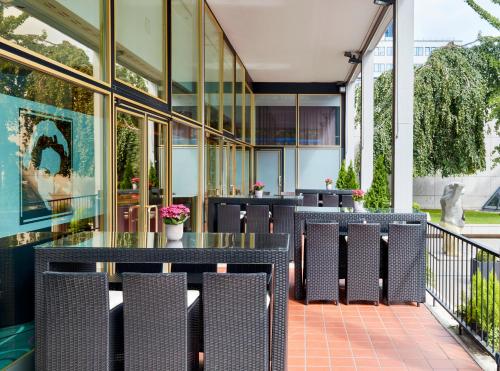 intercontinental berlin by ihg