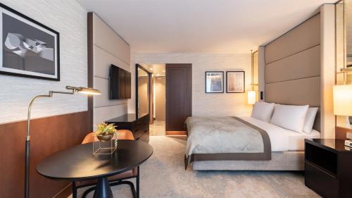 intercontinental berlin by ihg