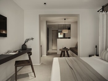ezio bo luxury living