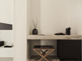ezio bo luxury living