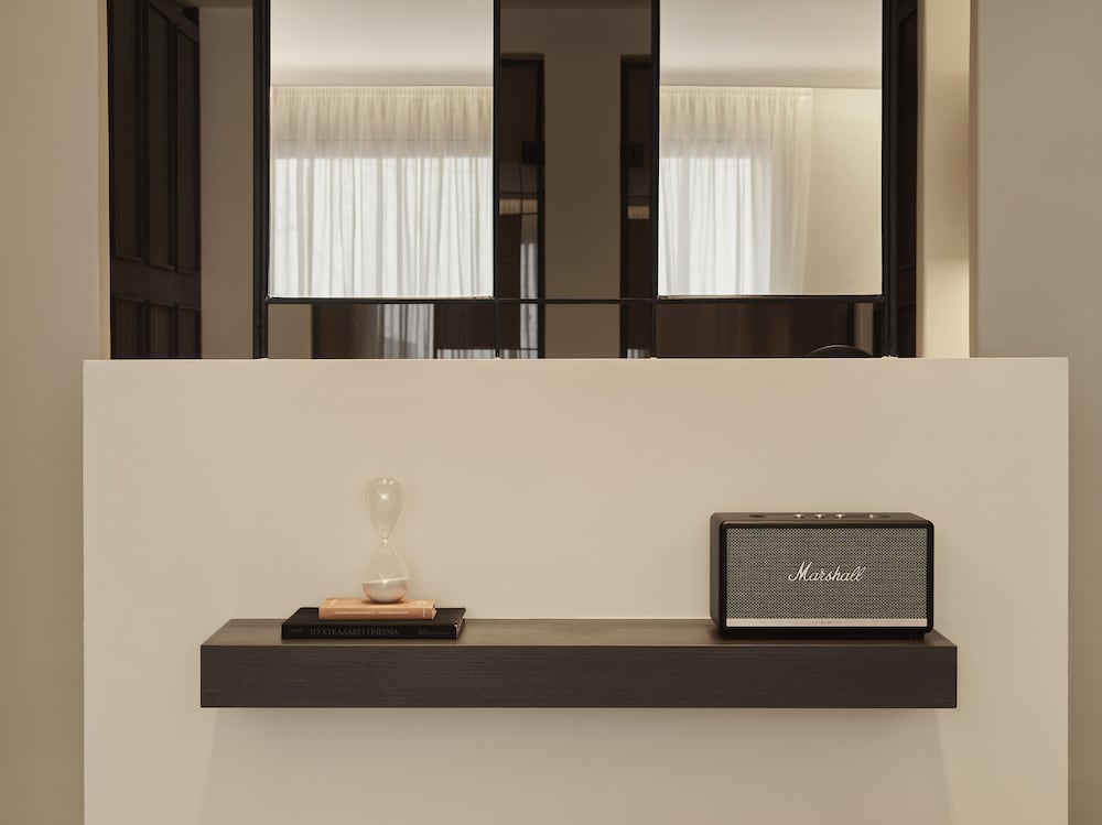 ezio bo luxury living