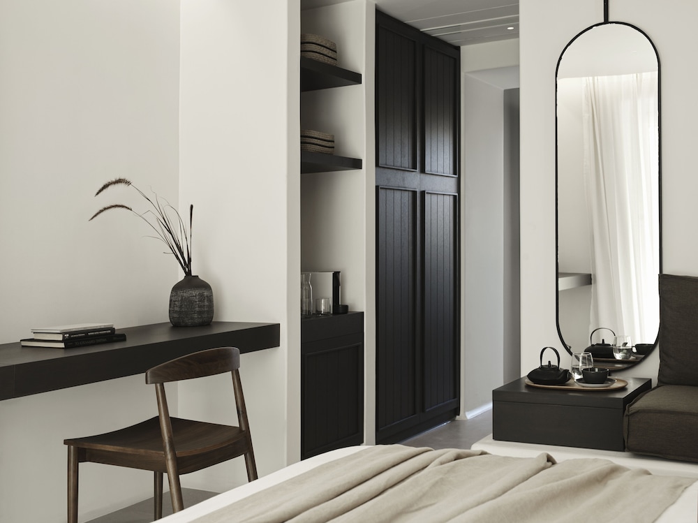 ezio bo luxury living