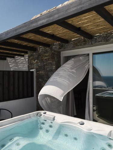 ezio bo luxury living