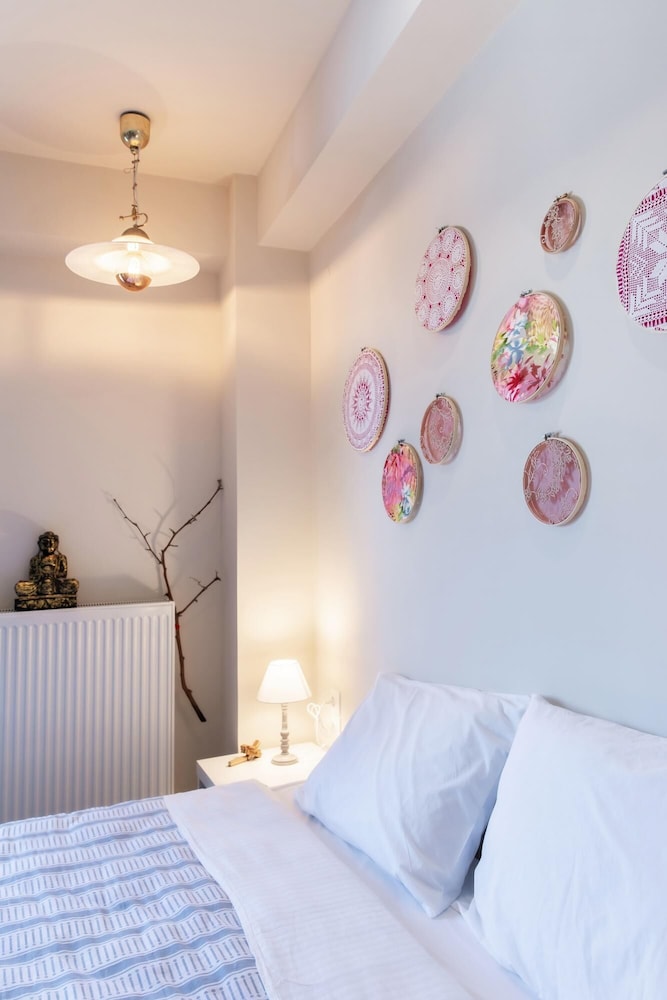 stagiates guest house room 1