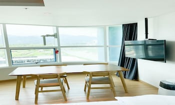 sokcho gallery in stay