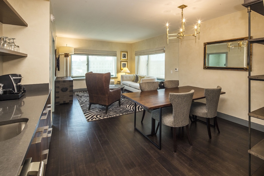 hotel indigo pittsburgh east liberty by ihg
