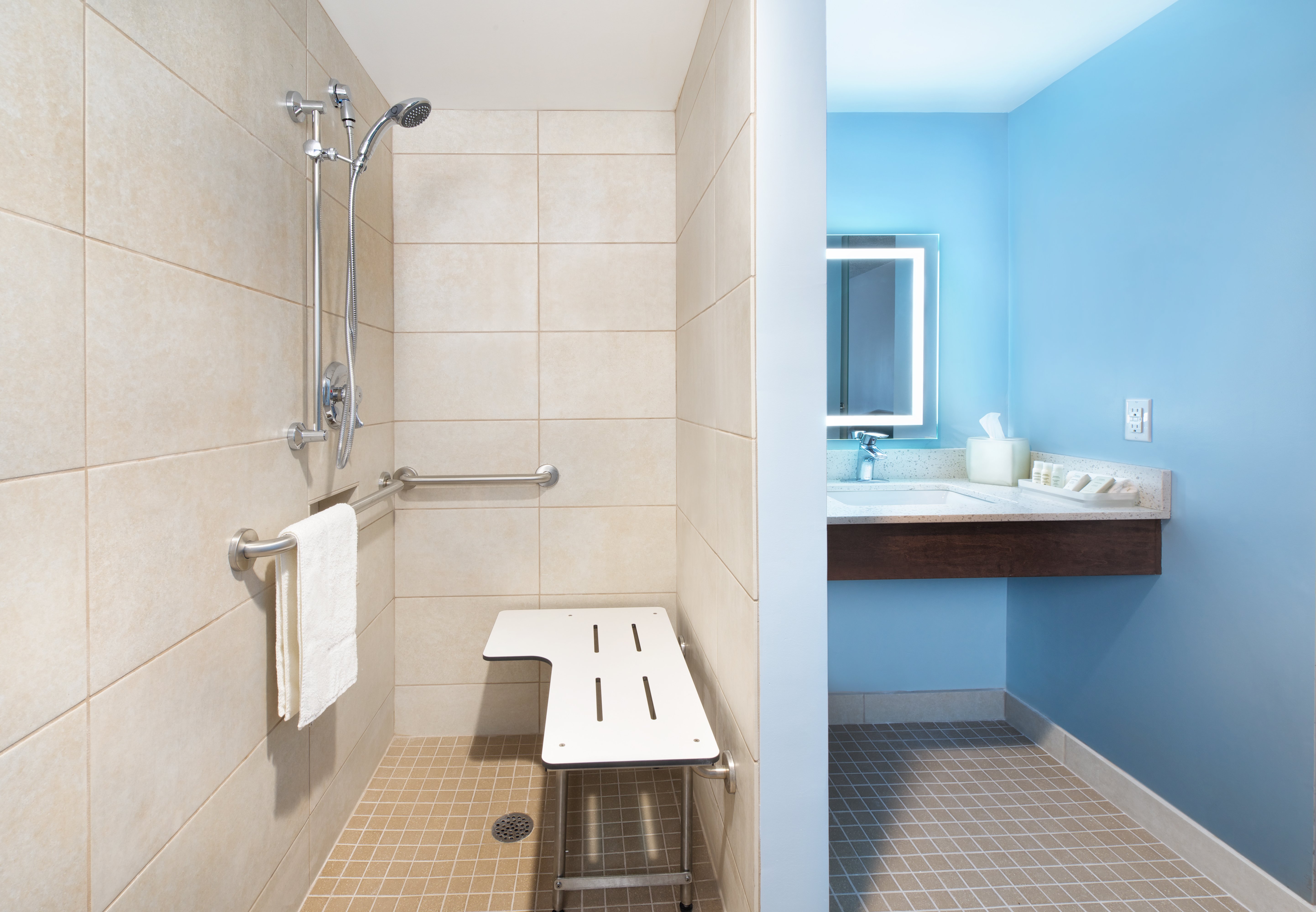 hotel indigo cleveland beachwood by ihg