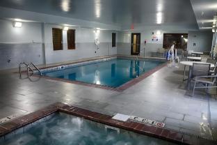 holiday inn express and suites sidney by ihg