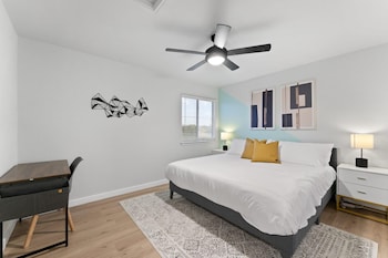 remote work friendly king beds fast wifi 3br