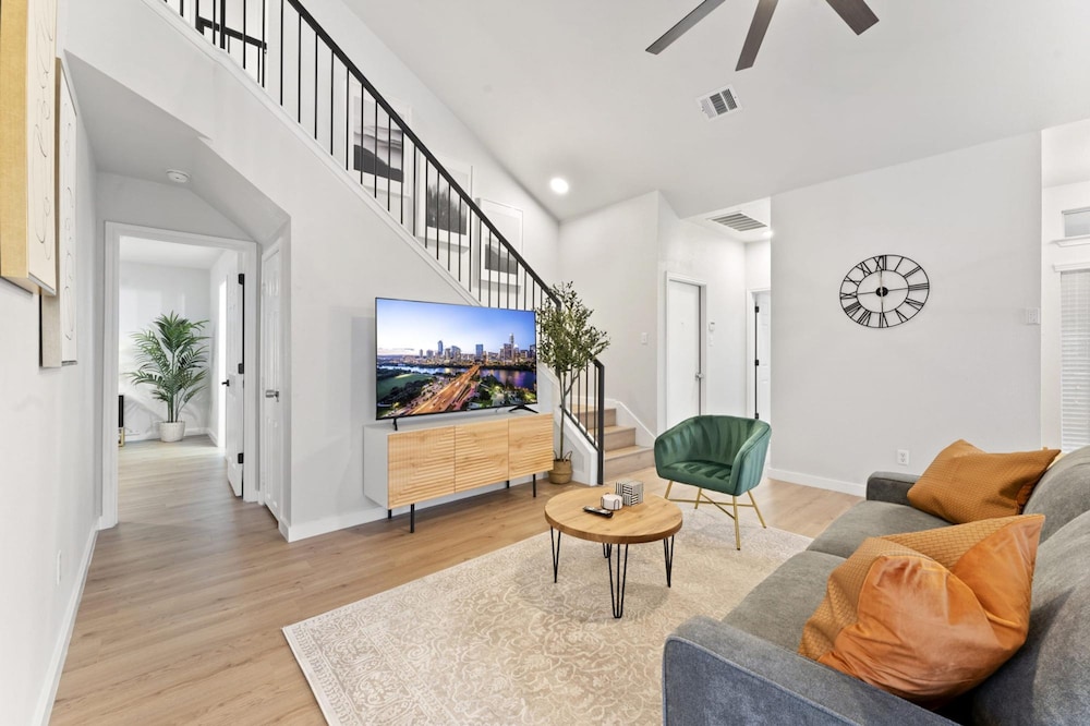 remote work friendly king beds fast wifi 3br