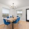 remote work friendly king beds fast wifi 3br