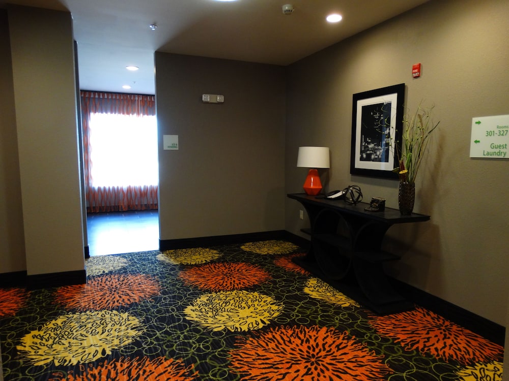 holiday inn covington by ihg