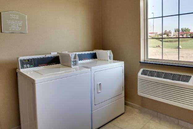 cobblestone inn and suites avoca