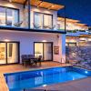 aelia suites
