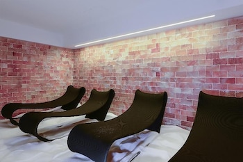 seven park hotel lake como adults only