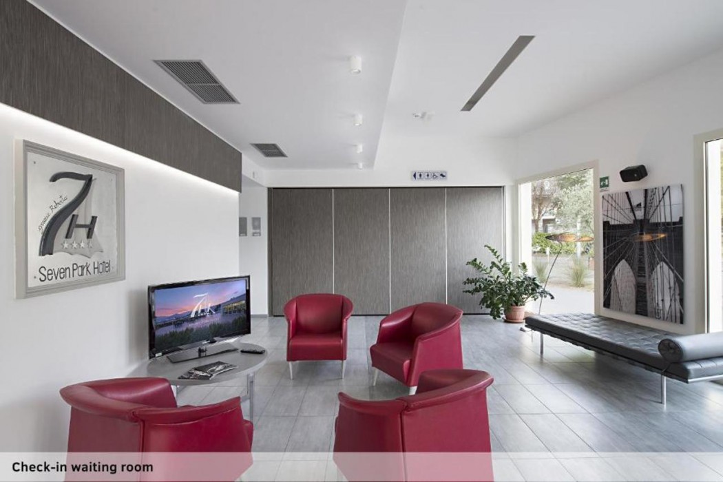 seven park hotel lake como adults only