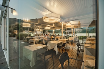seven park hotel lake como adults only