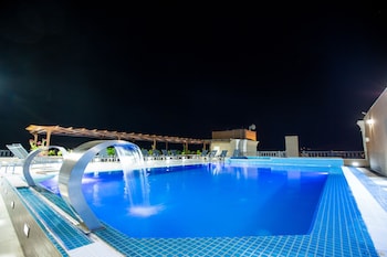 petra moon luxury hotel