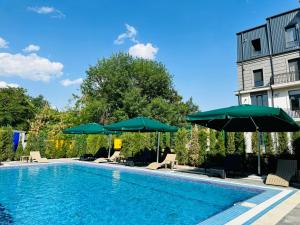rich park hotel