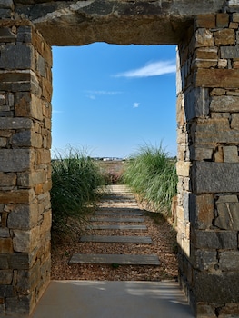 paros