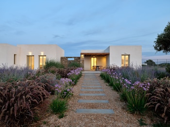 paros