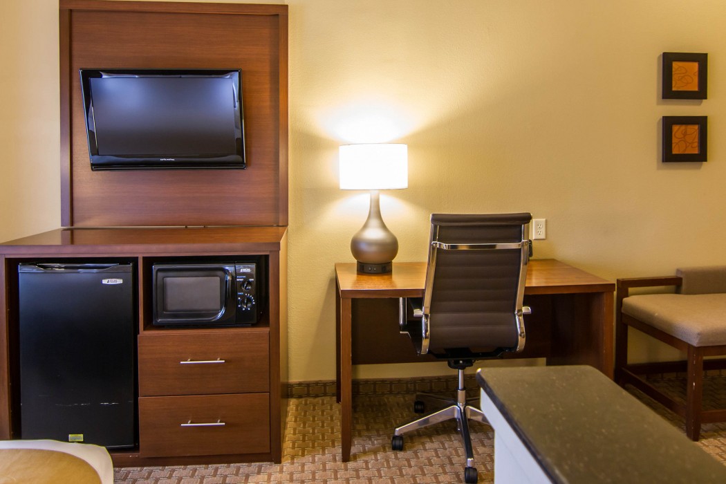 comfort suites marshall