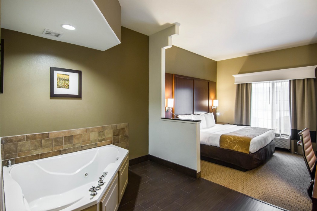 comfort suites marshall