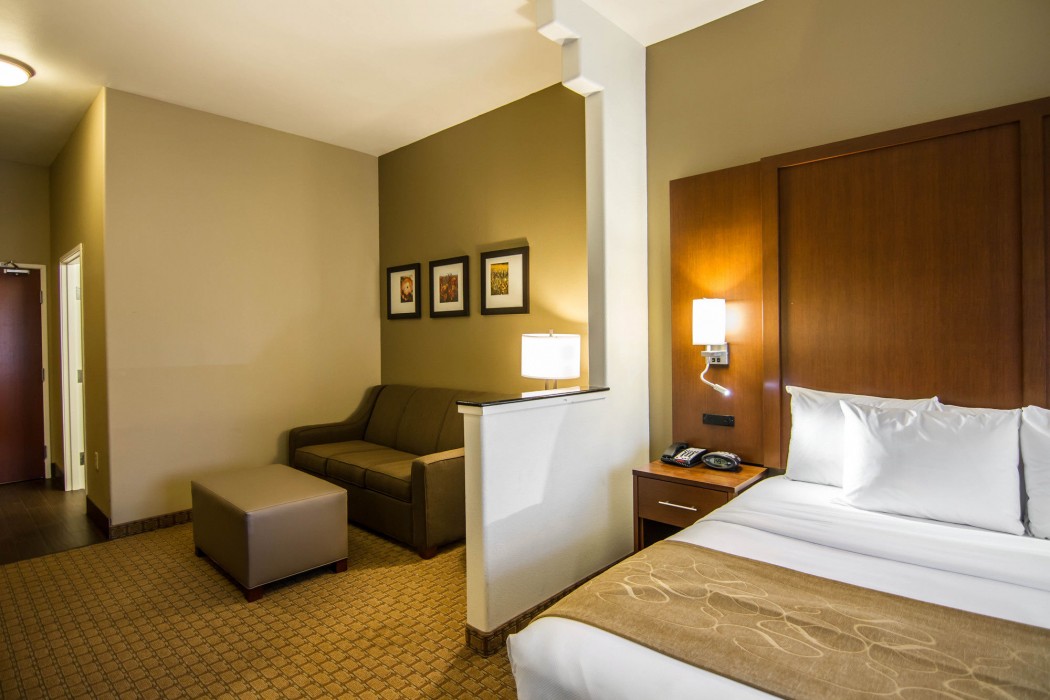comfort suites marshall