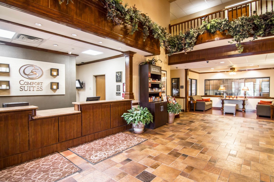 comfort suites marshall